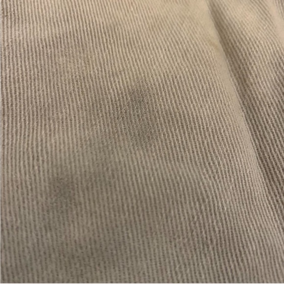 Grungey khaki authentic ‘90s Guess jeans. Cropped cigarette. - Picture 4 of 4